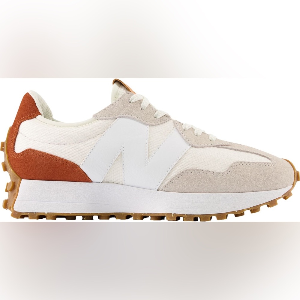 New Balance Women's 327 shoes